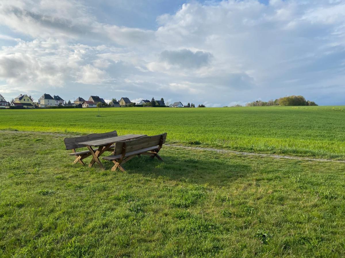 Ferienwohnungen Am Feldrain - Gornau Im Erzgebirge Zschopau Esterno foto